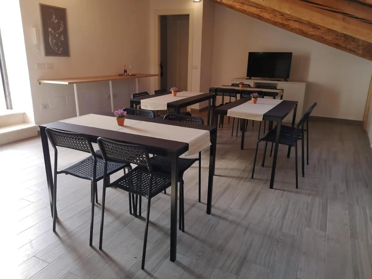 Cuore Partenopeo B&B Nápoles Italia